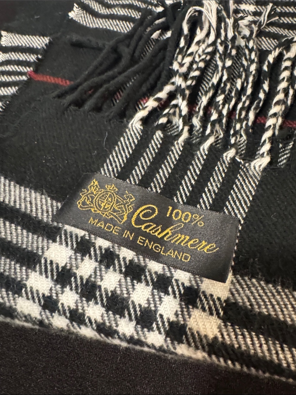 100% Cashmere Classic Black Plaid Fringe Scarf - Unbranded - Picture 2 of 2